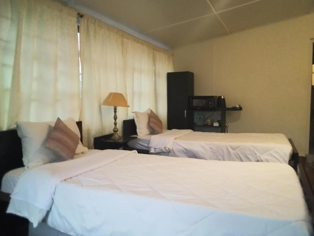 Montevideo Boutique Homestay ชิลลอง ภายนอก รูปภาพ